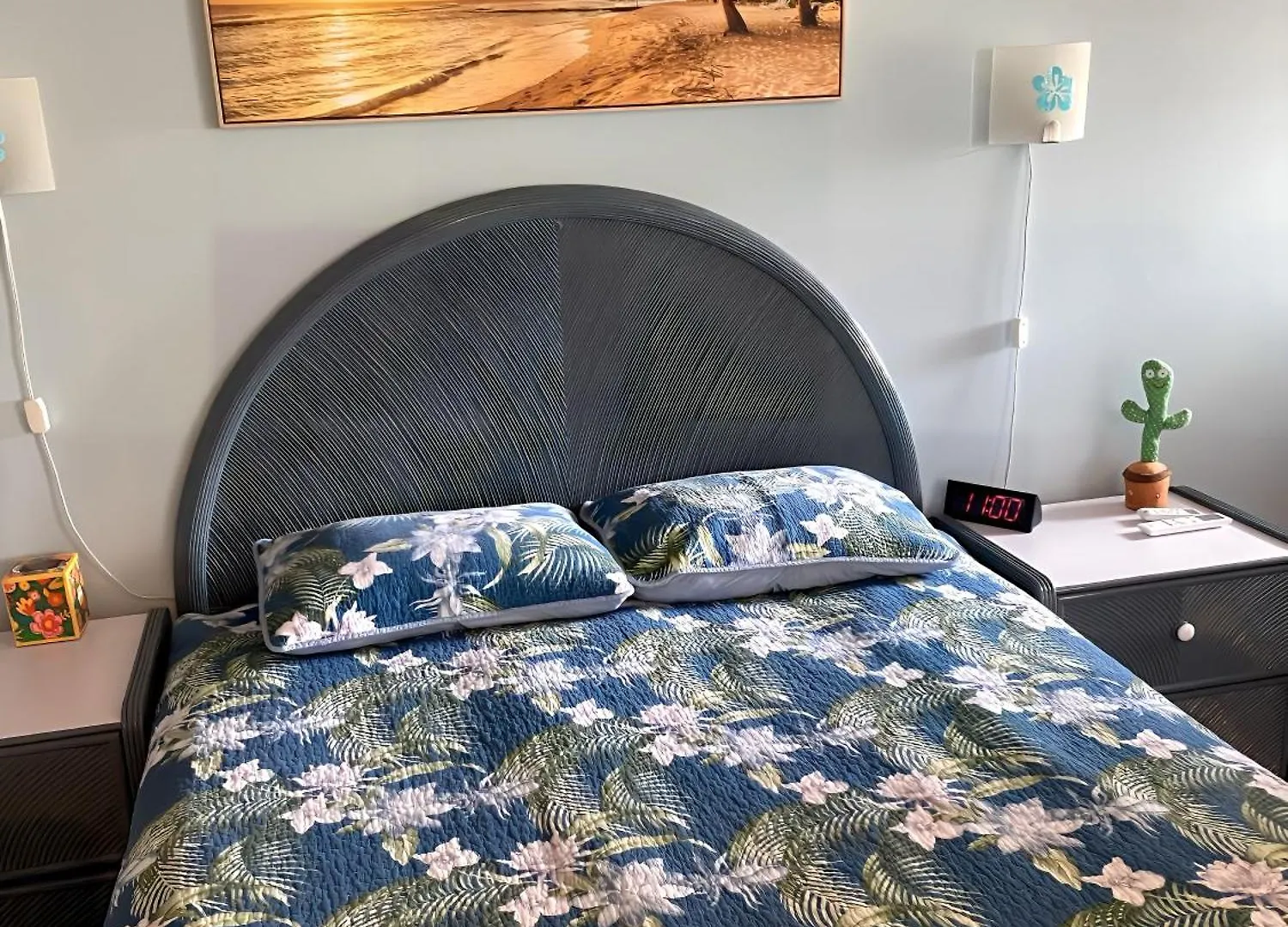 Renovated Studio Free Parking In Prime Waikiki Honolulu Lägenhet